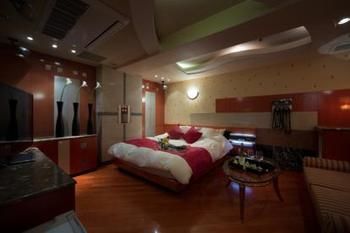 Sulata Shibuya Dougenzaka (adults Only)