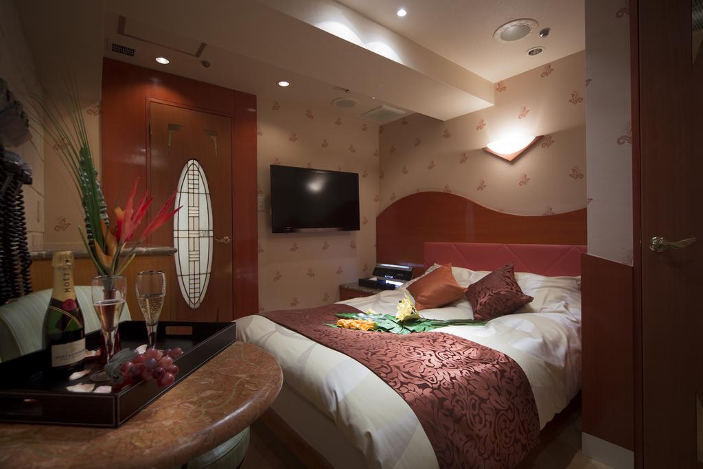 Liebeshotel Sulata Shibuya Dougenzaka (adults Only) 2*